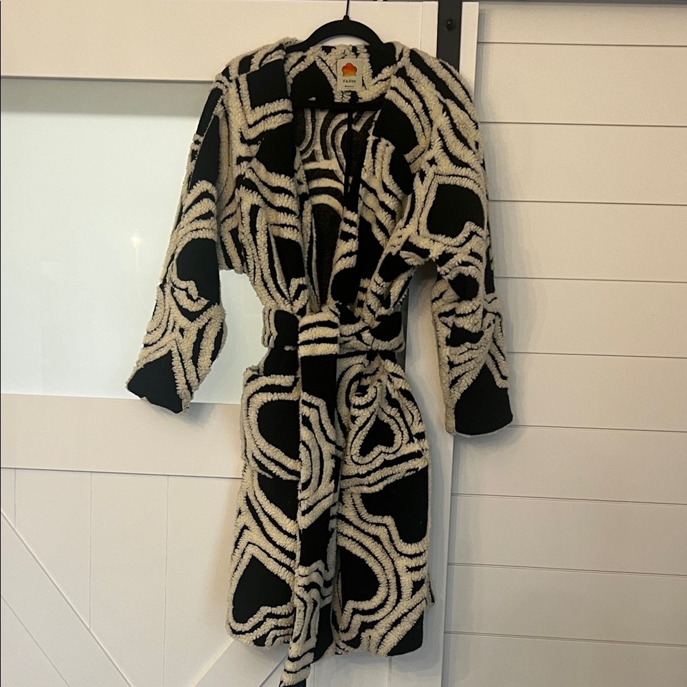 Farm Rio Wild Hearts Coat Small